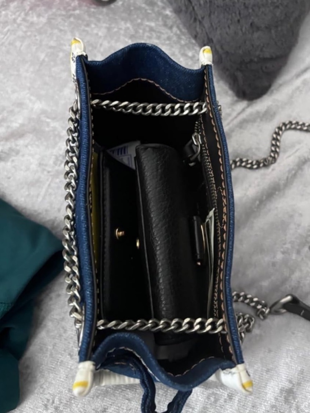 New Marc Jacobs Blue Denim Chain Mini Tote Crossbody Bag with Yellow Trim - Picture 6 of 6